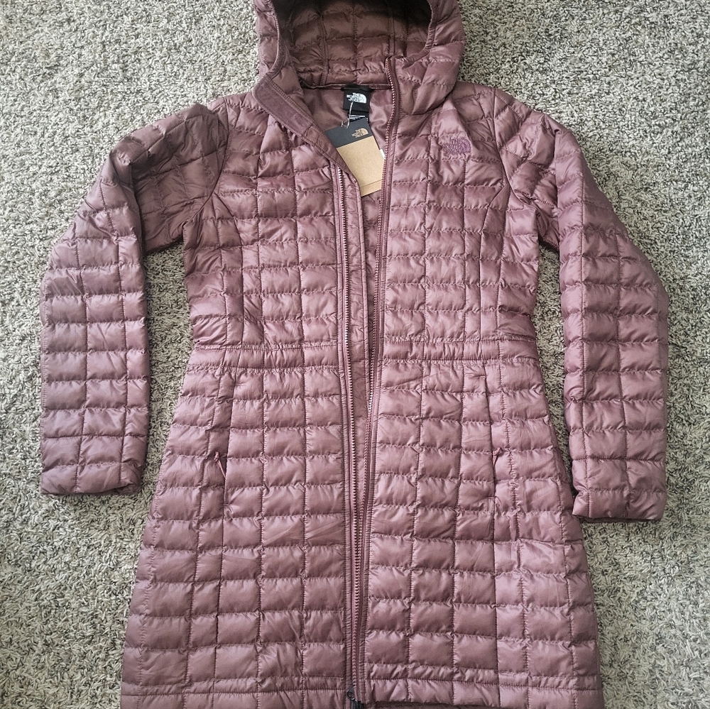 The Northface long puffer coat